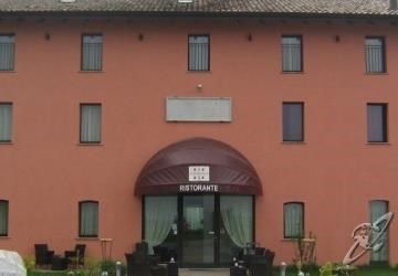 Hotel Hyknusa 雷焦艾米利亚 外观 照片